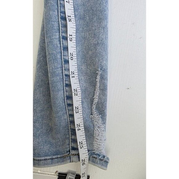 Celebrity Pink Distressed Skinny Jeans Size 13 - Picture 3 of 9